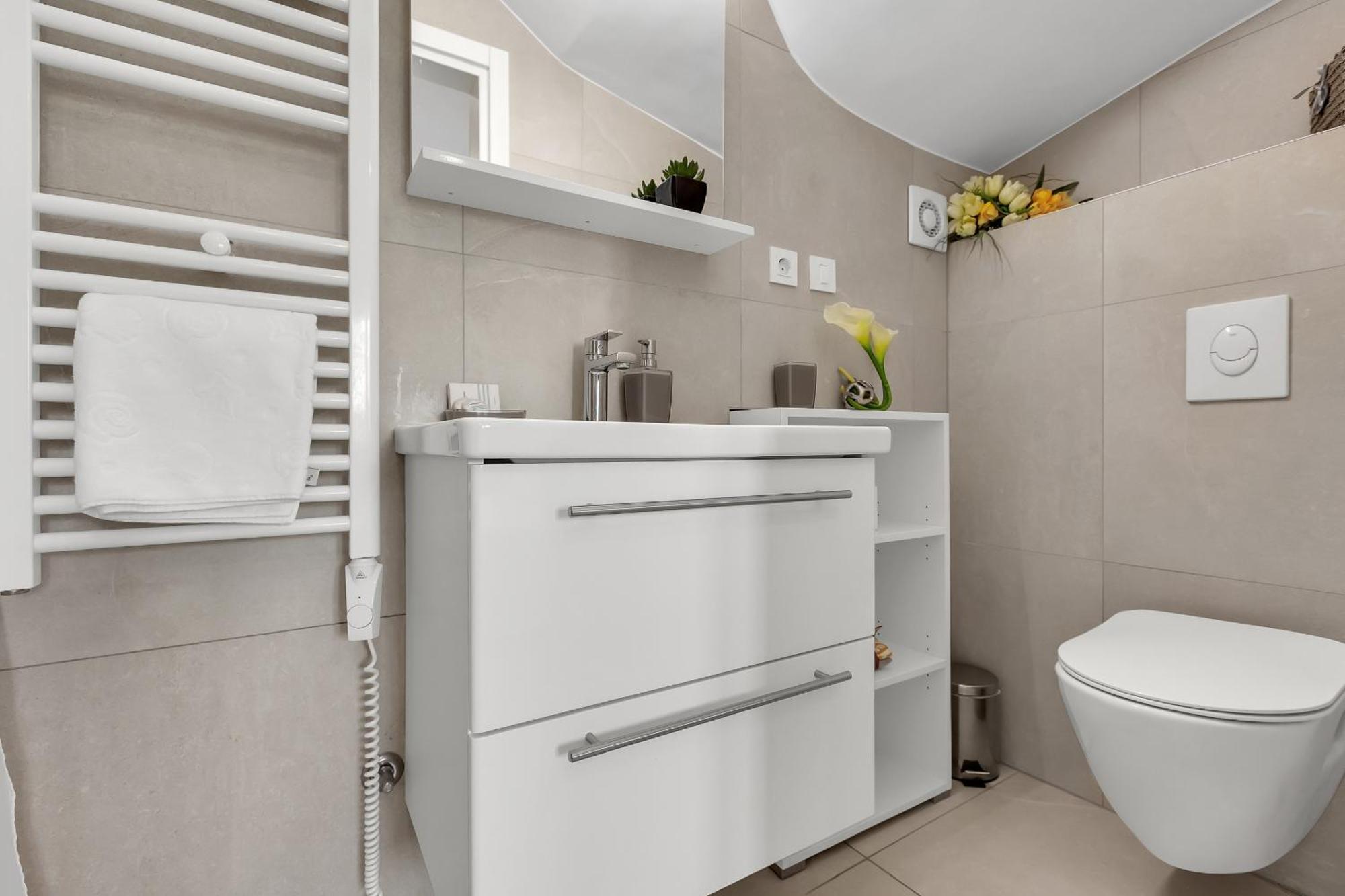 City Center Apartment Dvor Kalalarga มาคาร์สกา ภายนอก รูปภาพ
