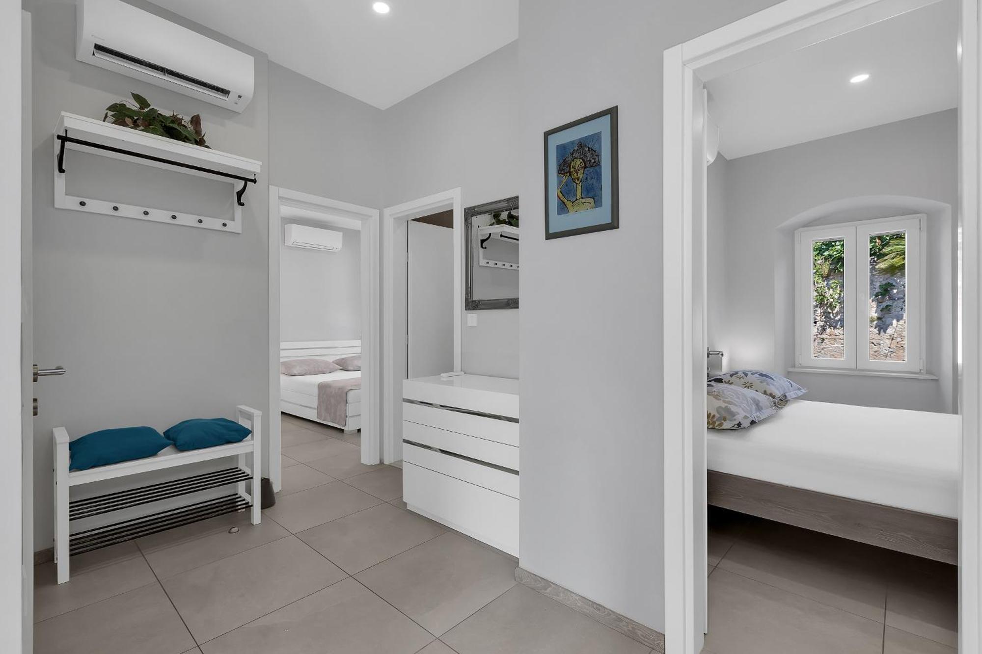 City Center Apartment Dvor Kalalarga มาคาร์สกา ภายนอก รูปภาพ